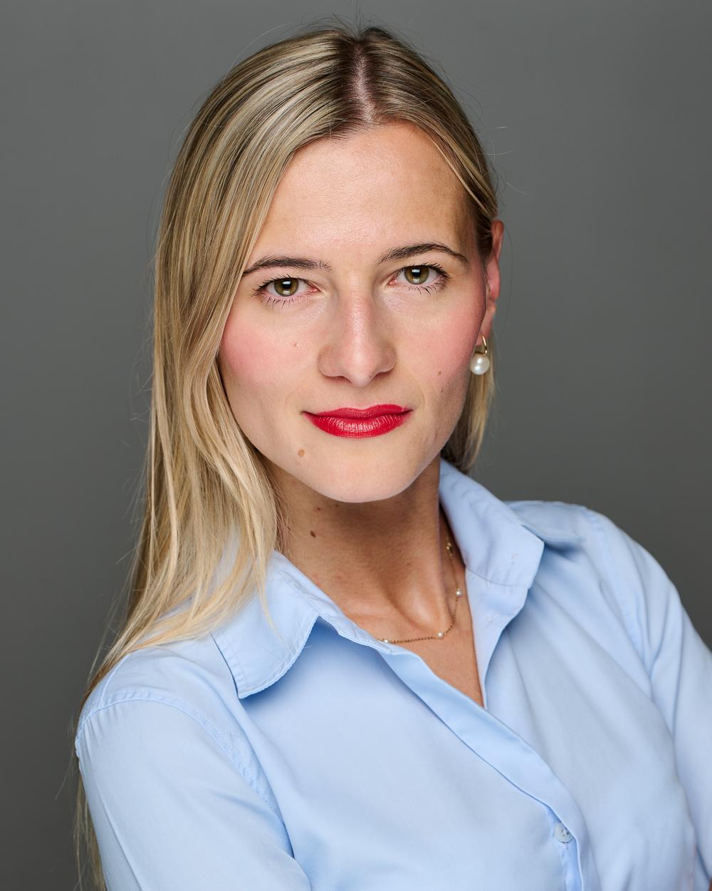 Pamela Lange, badaczka / account manager