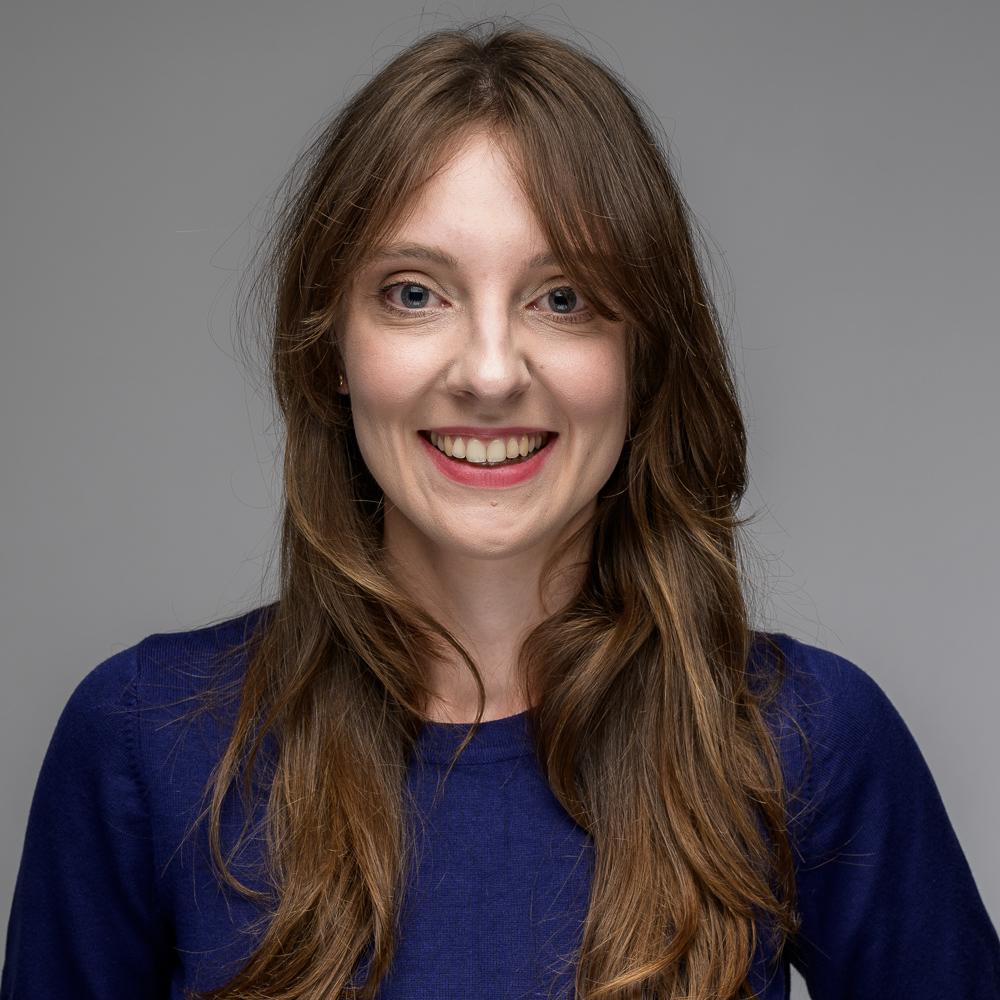 Sara Świder, researcher / account manager