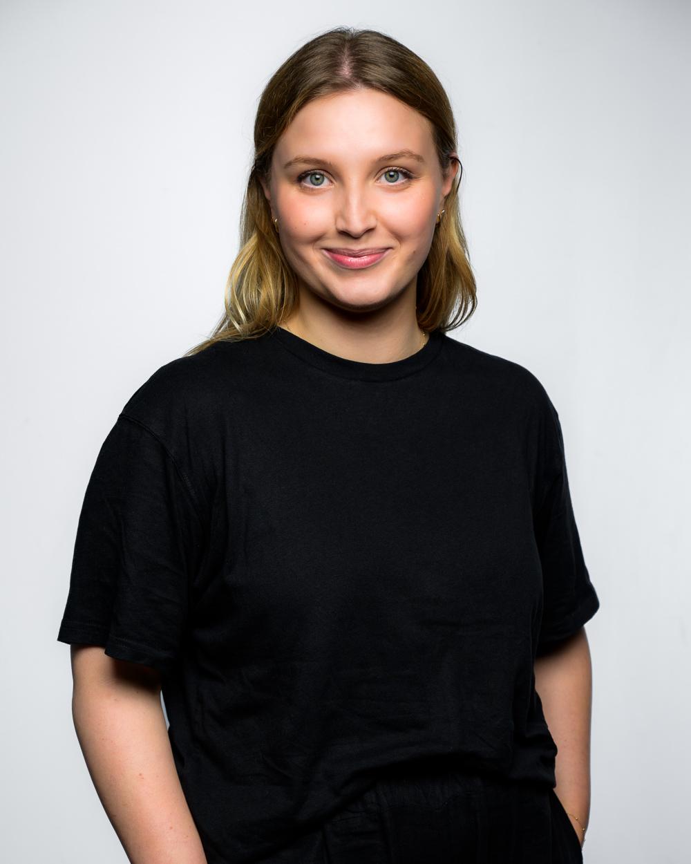 Magdalena Szemioth, researcher / account manager
